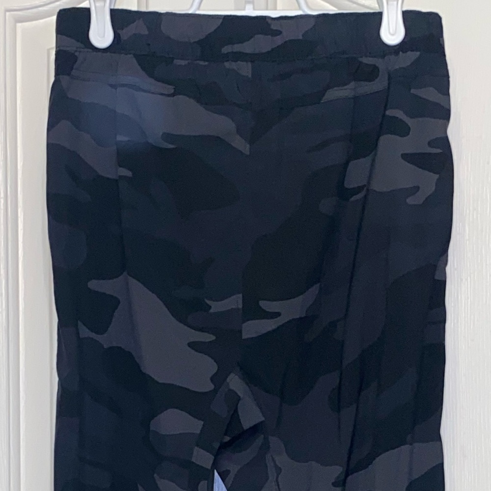Men’s Gray Camo Hollister Jogger